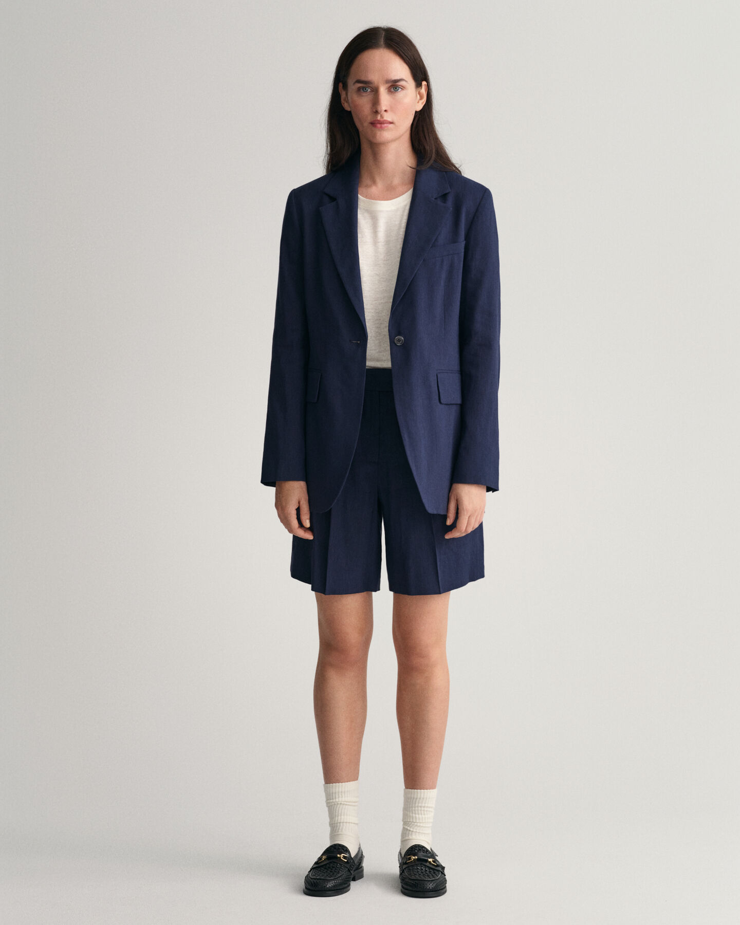 Joustavat pellavashortsit