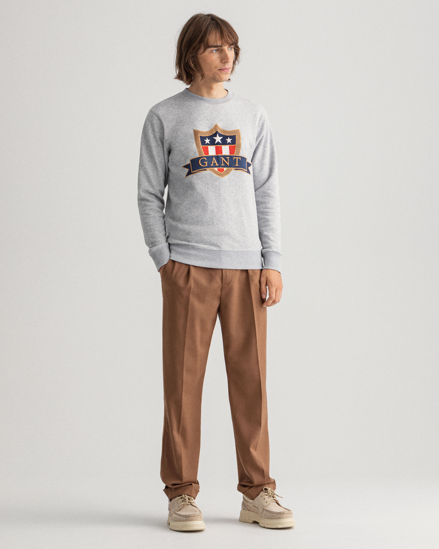 Banner Shield ‑collegepaita, py&ouml;re&auml; p&auml;&auml;ntie