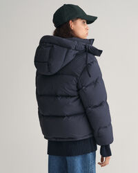 Lyhyt kevytuntuvatakki