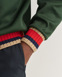 Rugger-collegepaita neulotulla kauluksella