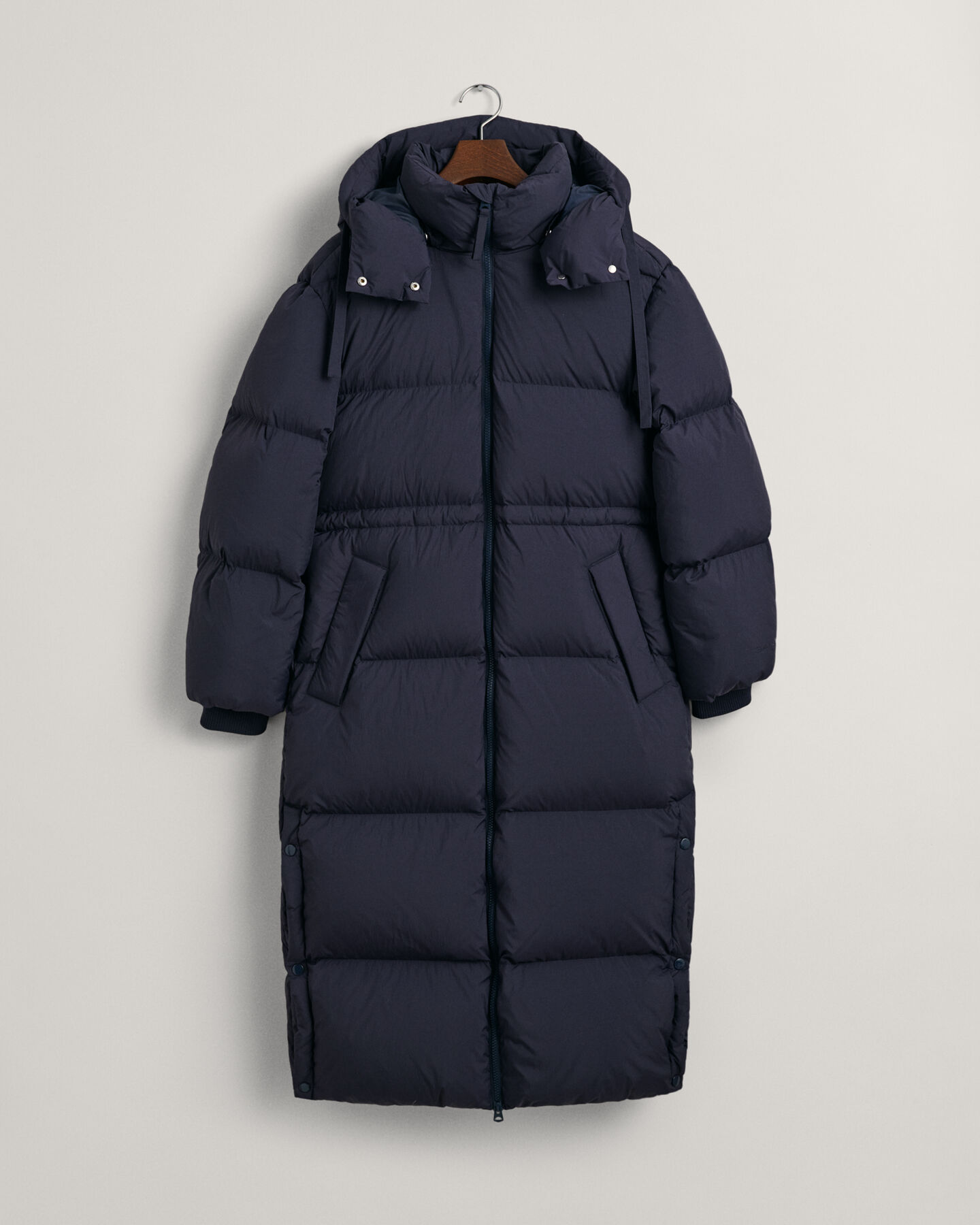 Kokopitkä untuvatakki