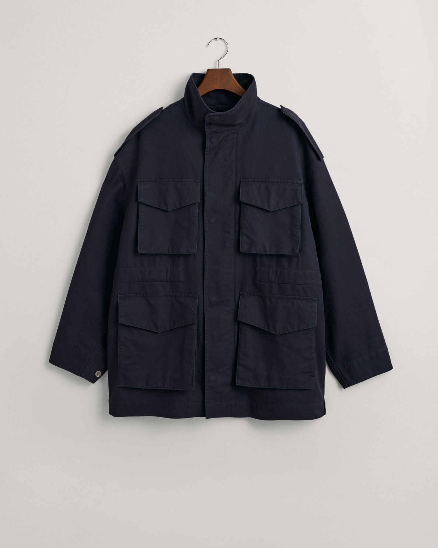 Armeijatakki puuvillaa