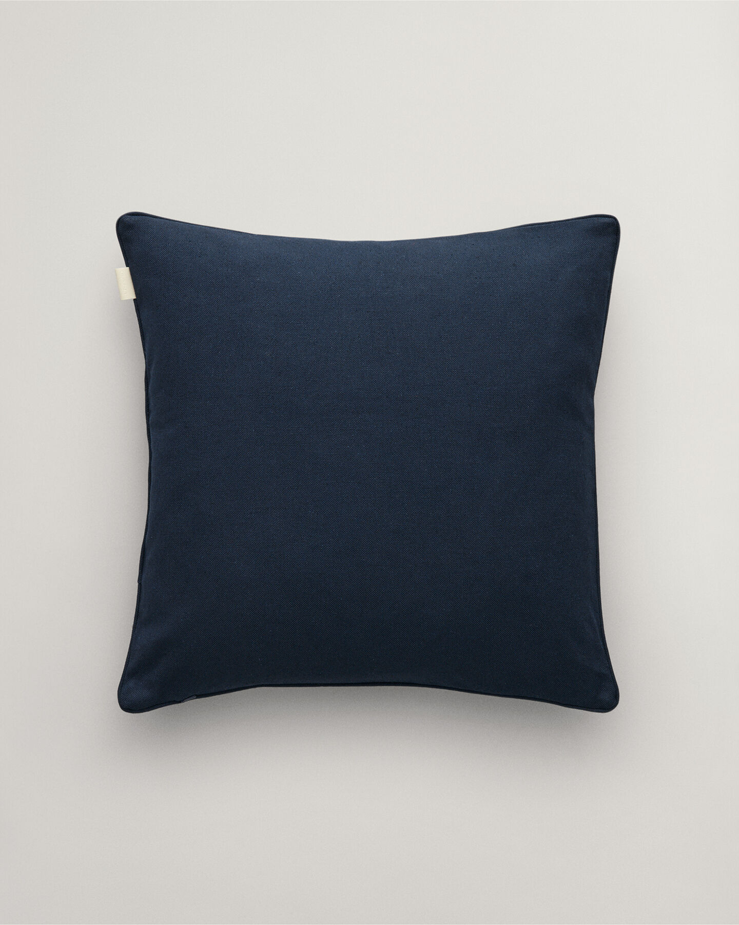 Archive Shield ‑tyynynpäällinen