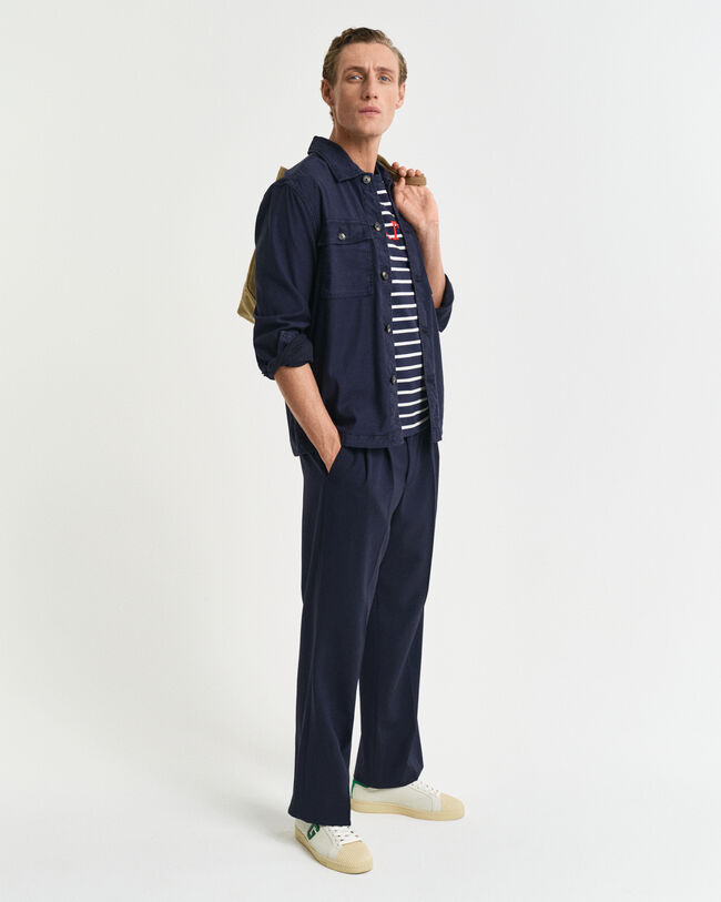 Raidallinen Graphic-t‑paita