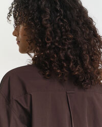 Relaxed fit ‑mitoitettu Classic-popliinipaita