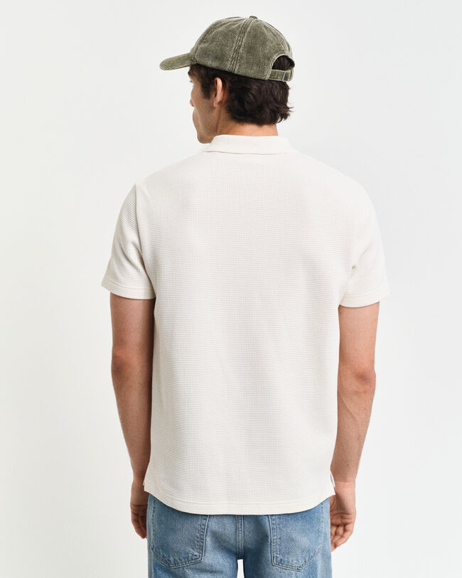 Vohvelipintainen pikeepaita