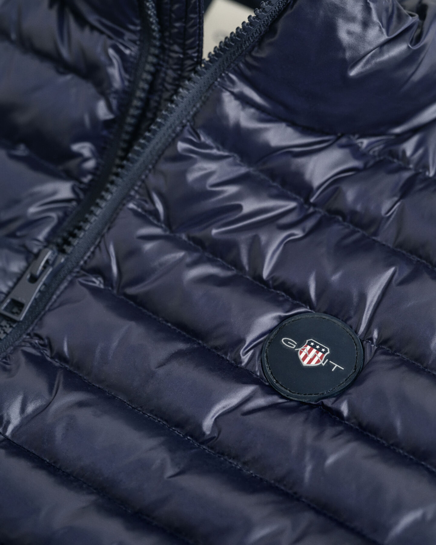 Teens-malliston Shiny-kevytoppaliivi