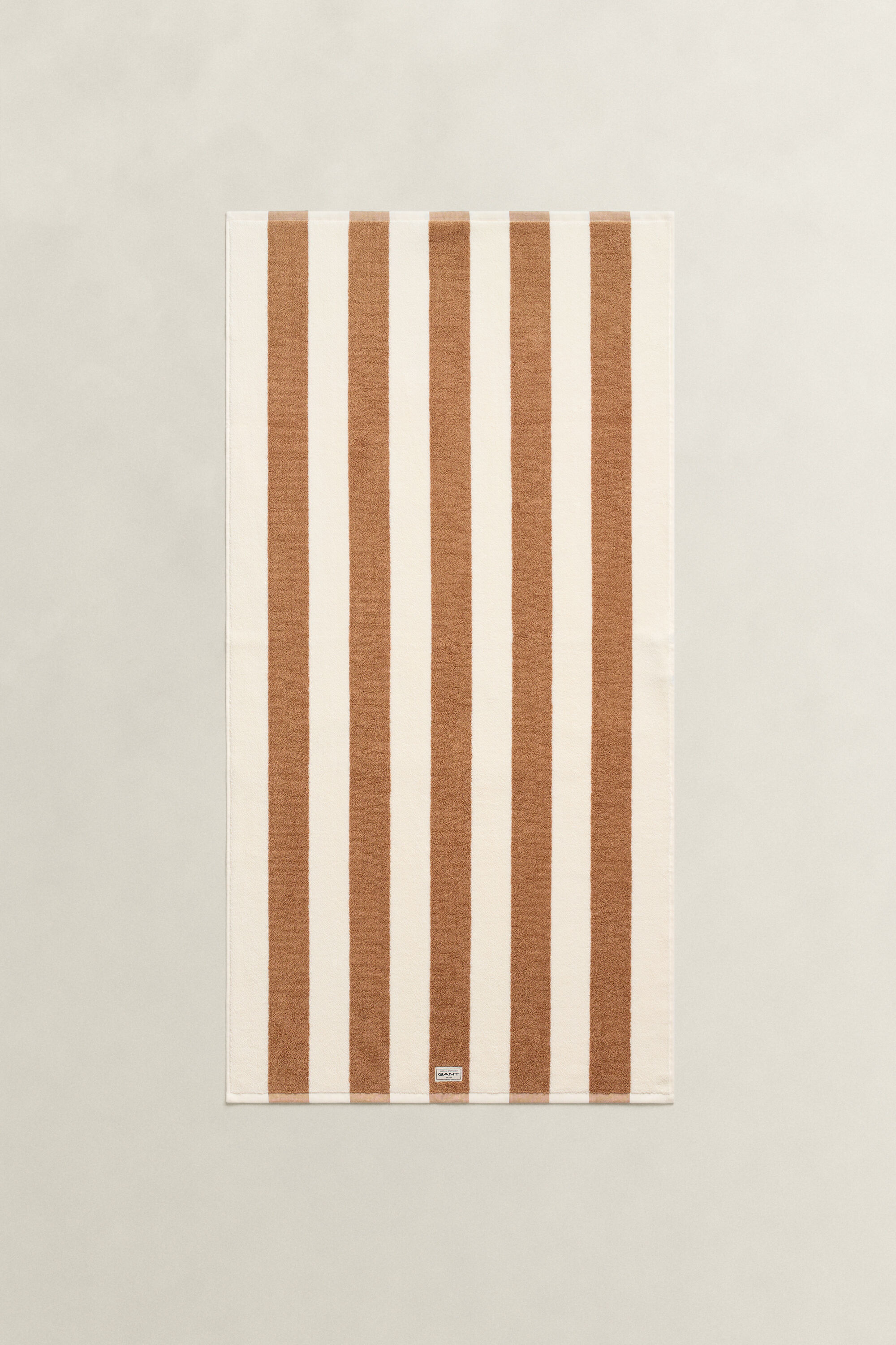 Raidallinen pyyhe (70 cm x 140 cm)