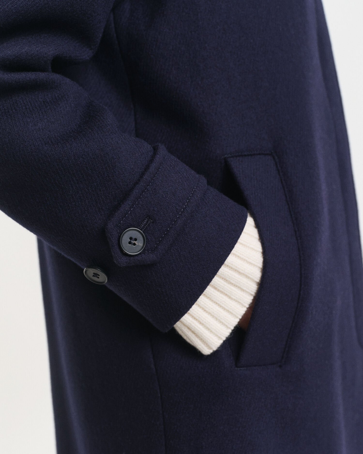 Villasekoitteinen autotakki