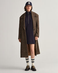 Puolivetoketjullinen collegemekko