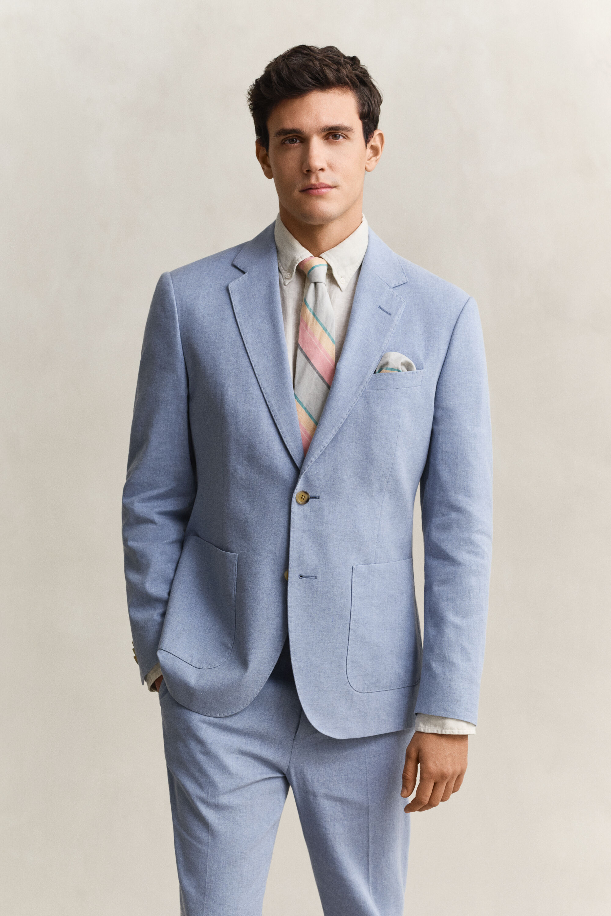 Juhlakäyttöön sopiva pellavasekoitejakku