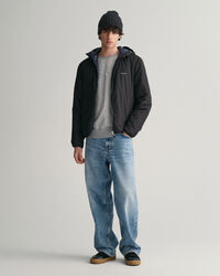 Hupullinen k&auml;&auml;nt&ouml;takki