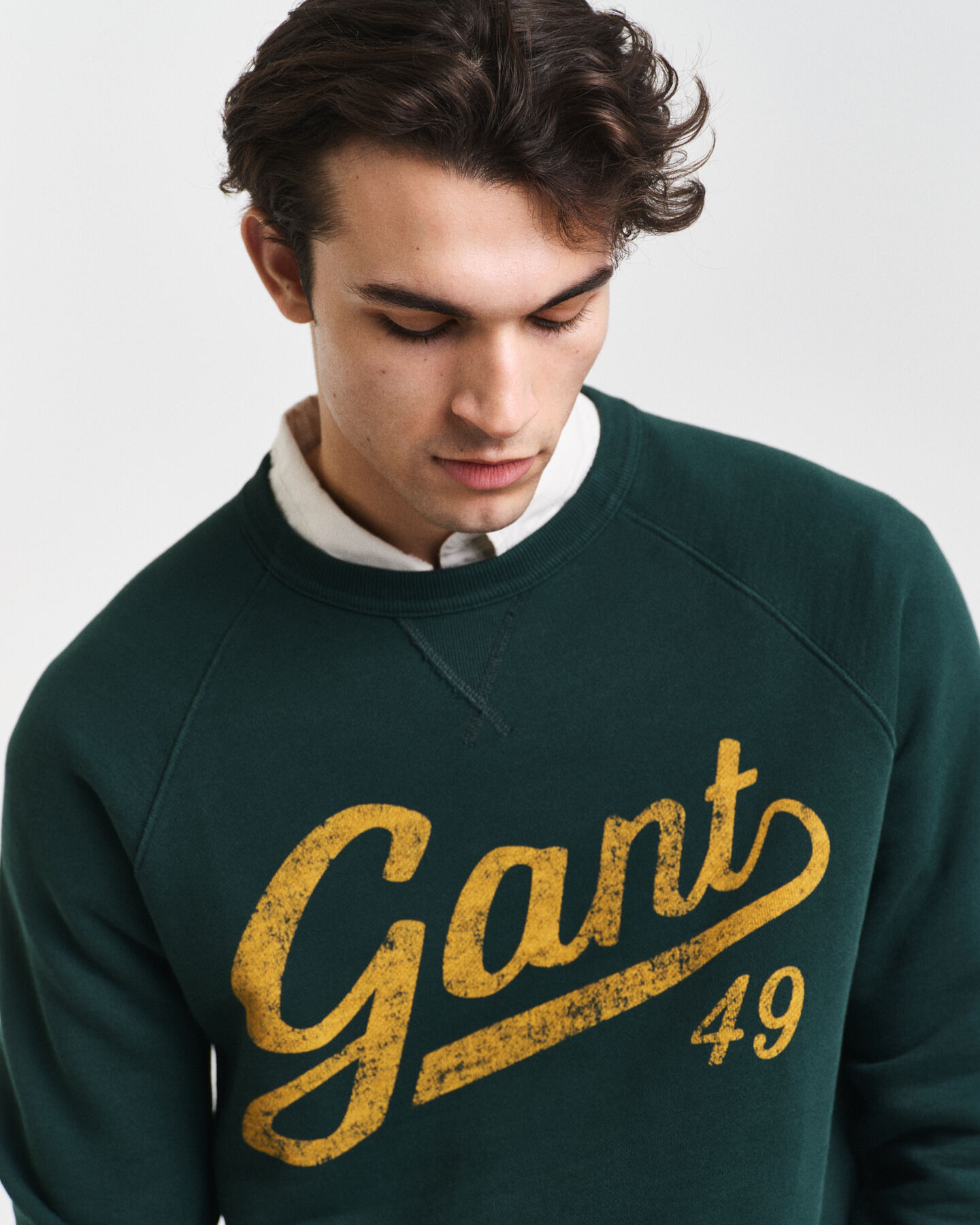 Graphic-collegepaita, py&ouml;re&auml; p&auml;&auml;ntie