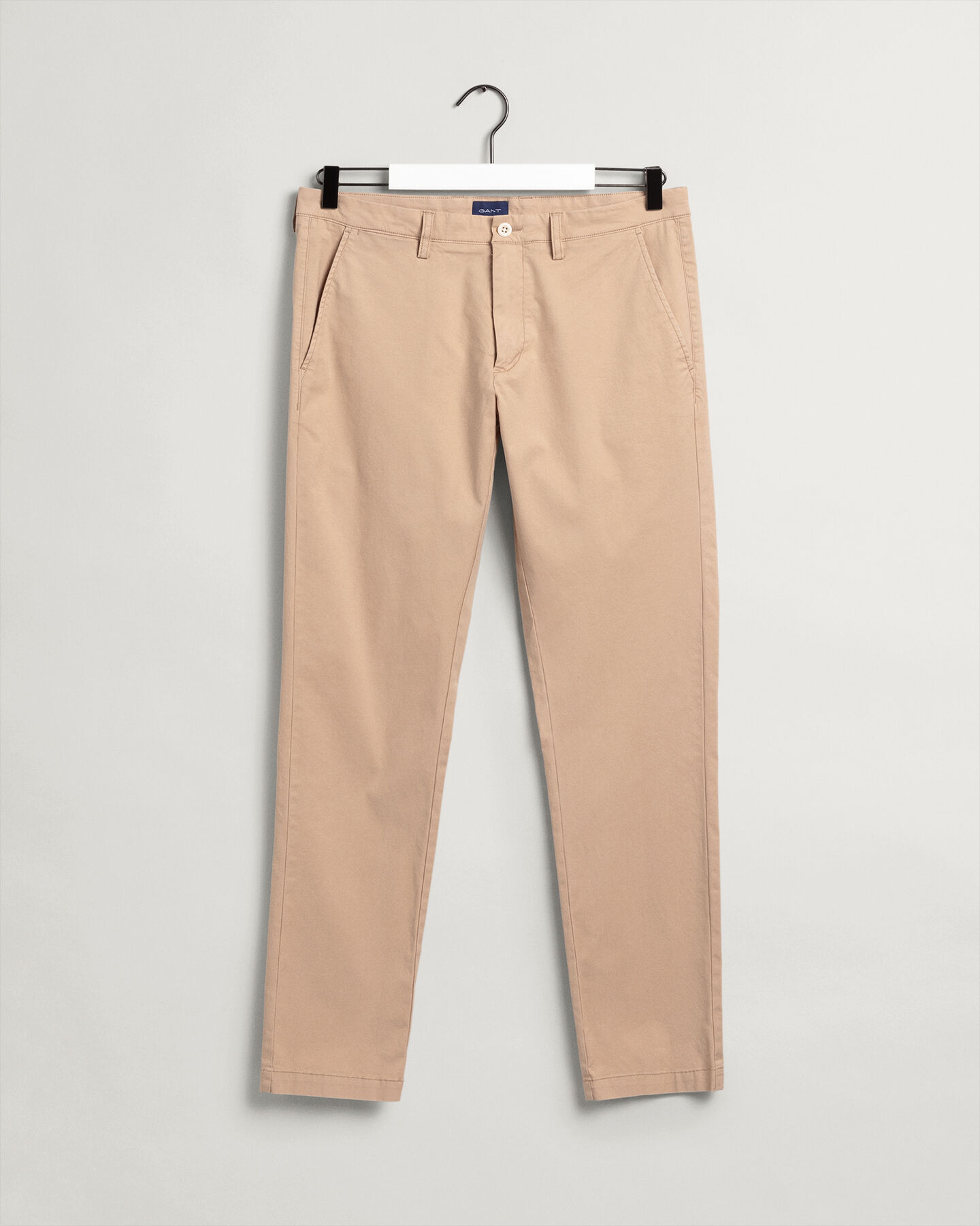 Slim fit ‑mitoitetut Hallden Sunfaded ‑chinot
