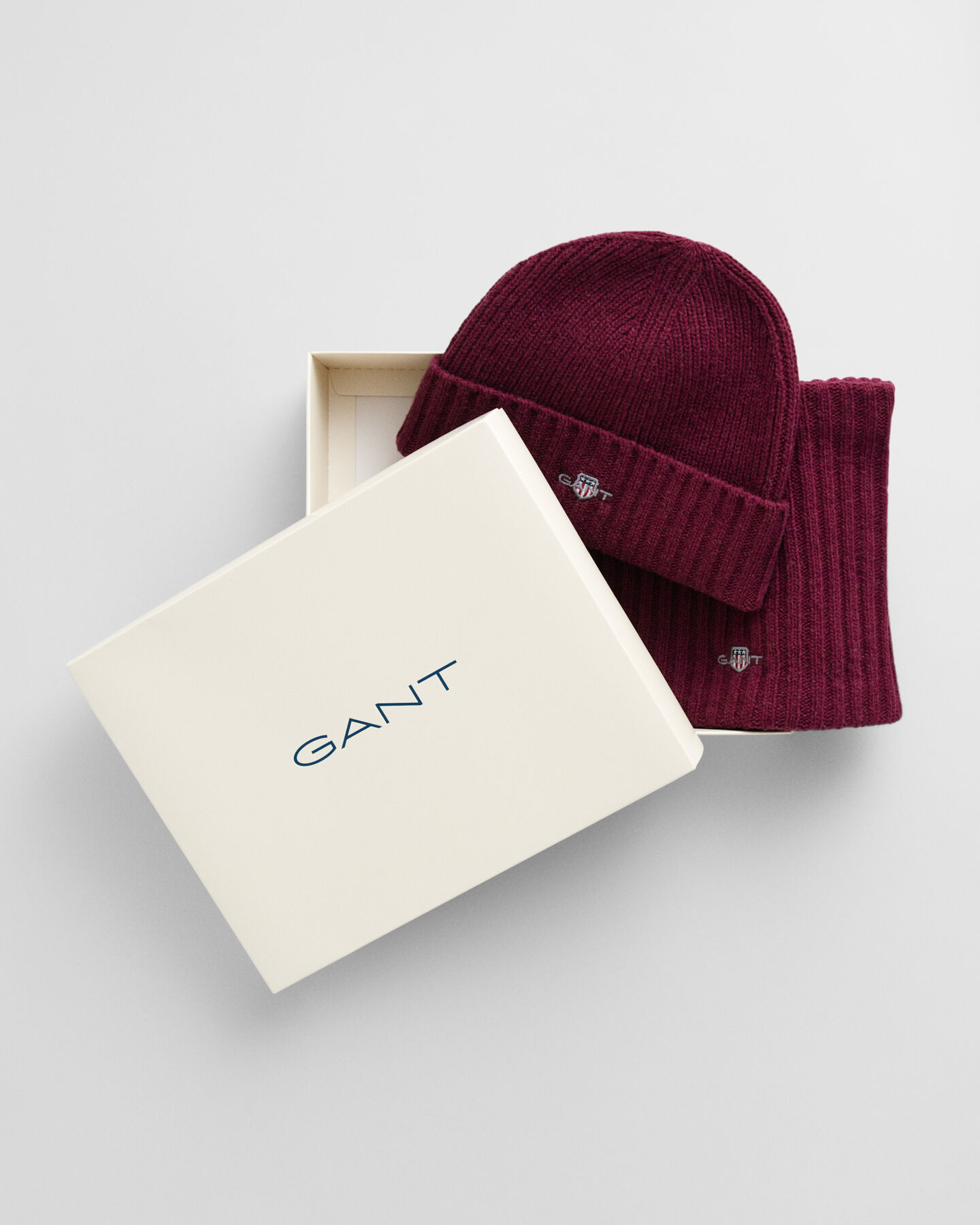 Kids-malliston villapipo ja ‑putkikauluri lahjapakkauksessa