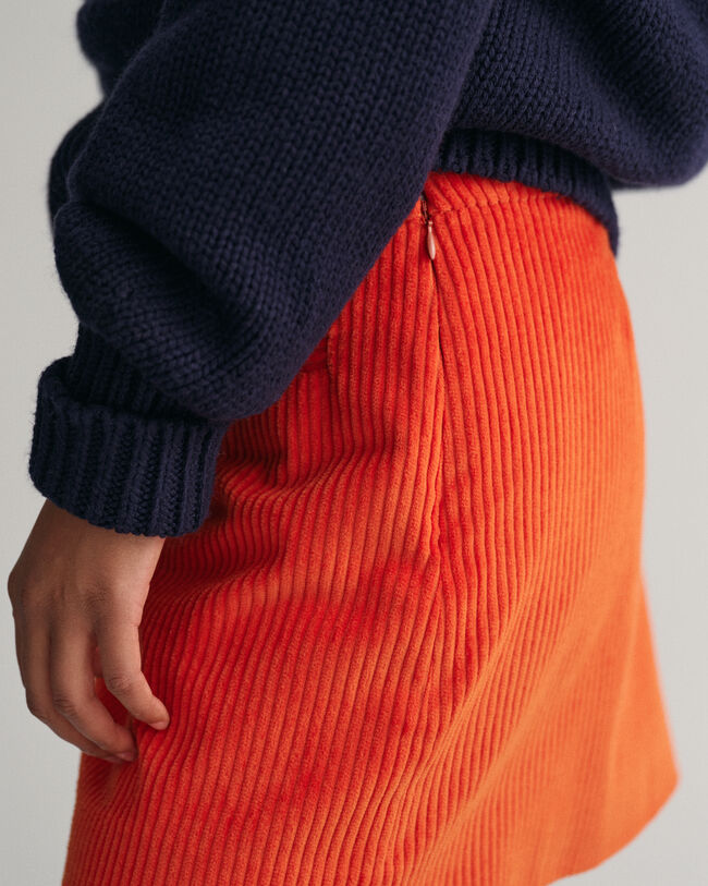 Vakosamettinen minihame