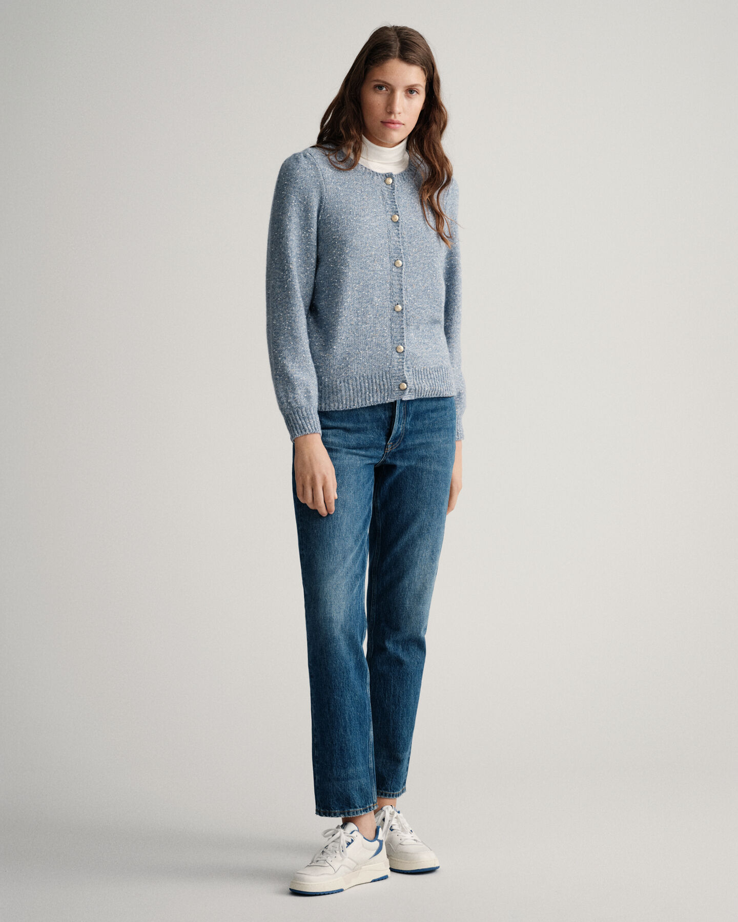 Sparkling-neuletakki, py&ouml;re&auml; p&auml;&auml;ntie