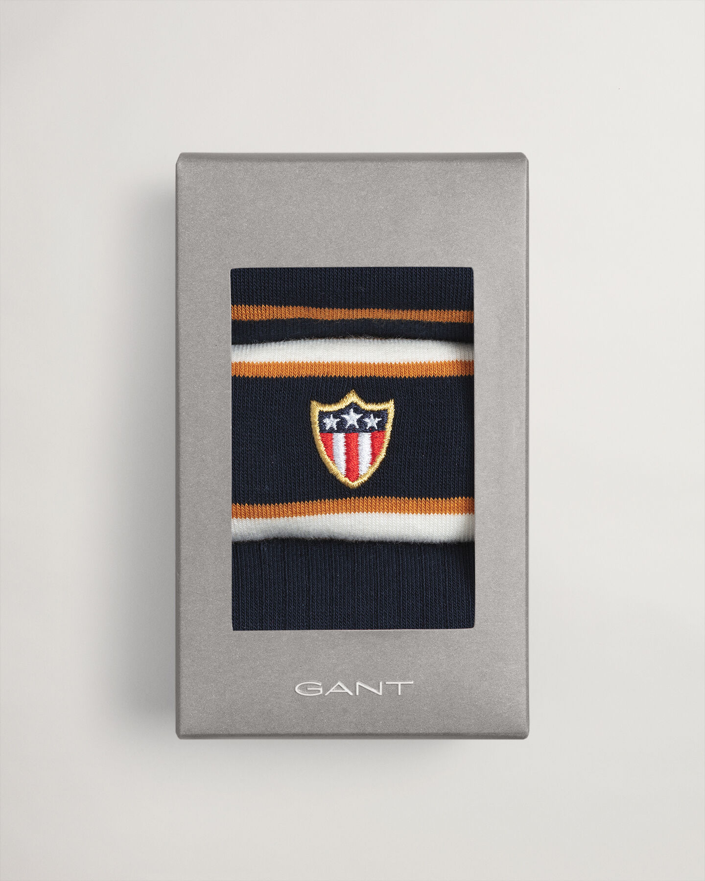 Banner Shield ‑sukat lahjapakkauksessa (3 paria)