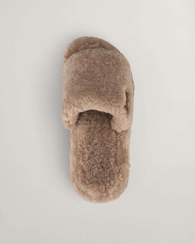 Pantofli-kotitohvelit