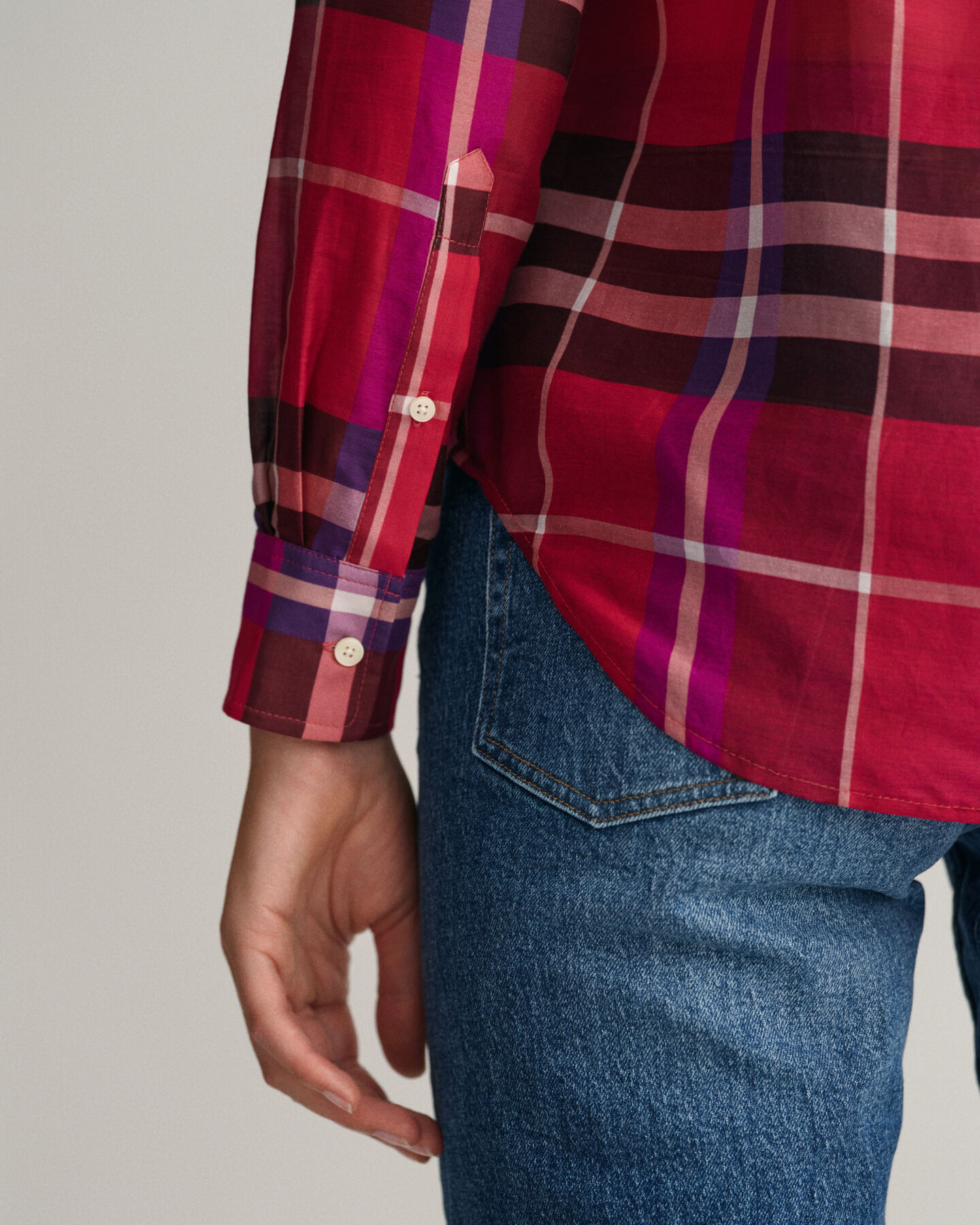 Regular fit ‑mitoitettu ruudullinen puuvilla-silkkipaita