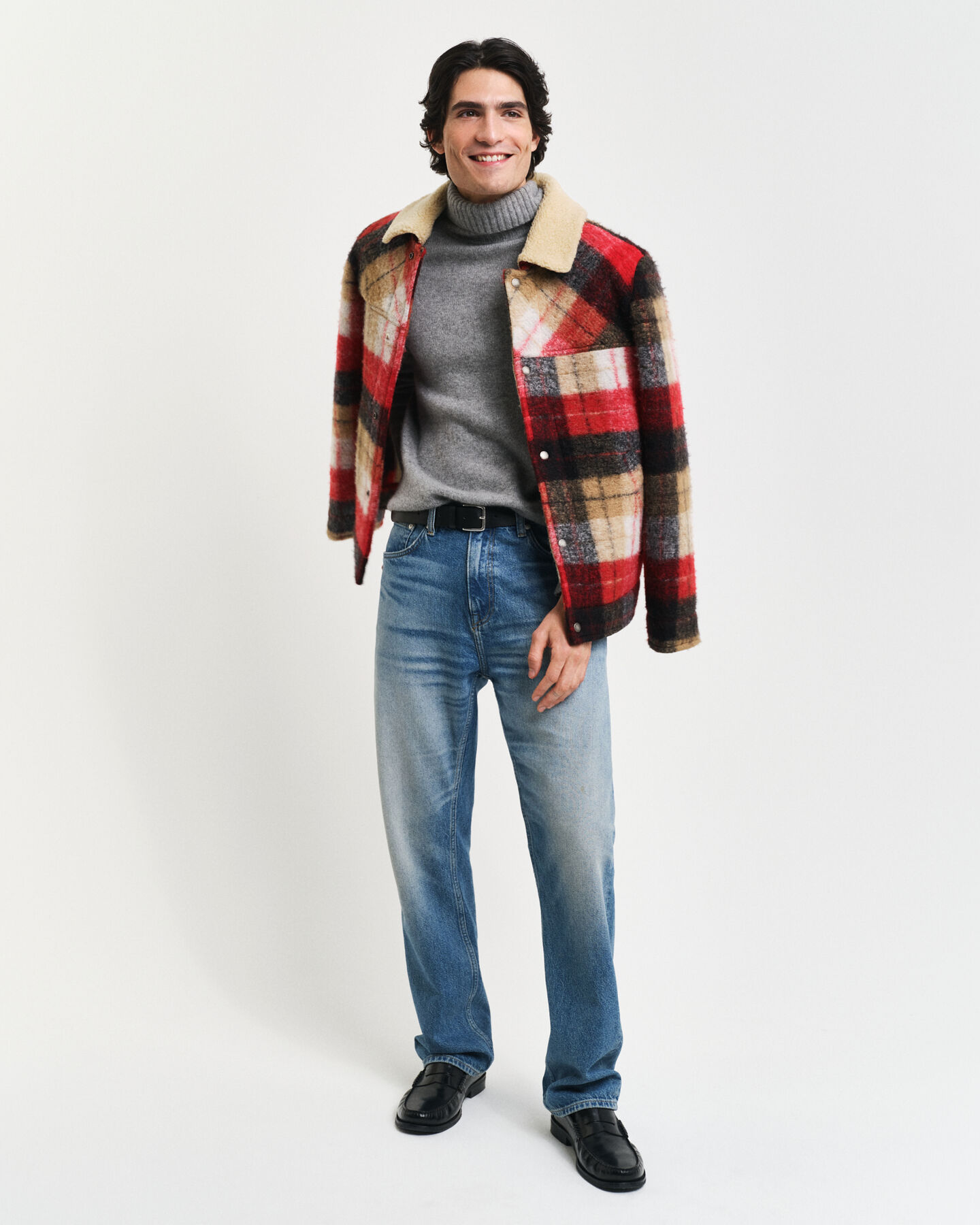 Kašmirvillainen pooloneule