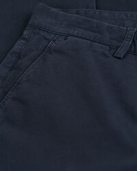 Regular&nbsp;fit ‑mitoitetut Sunfaded-chinot