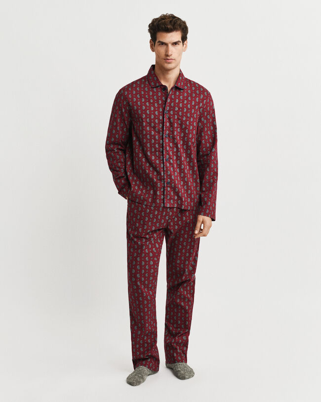 Paisley-pyjama lahjapakkauksessa