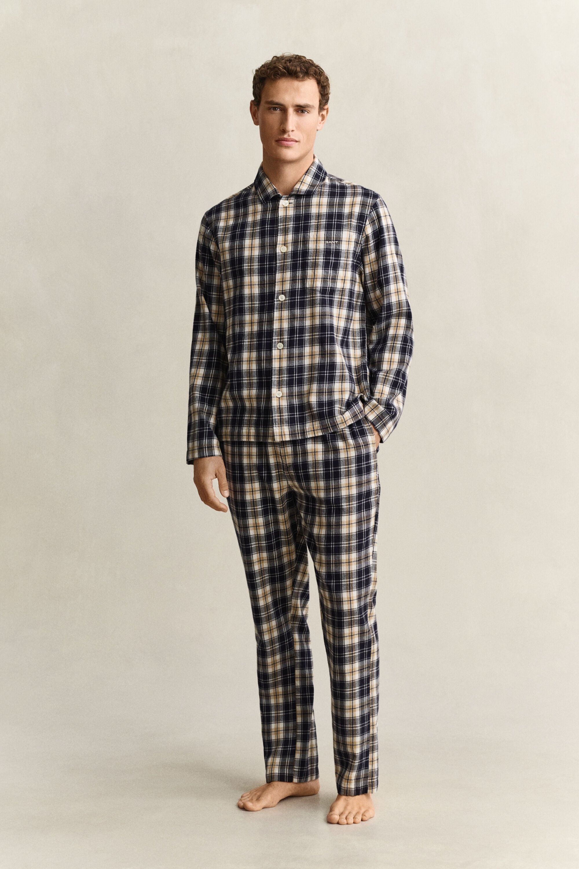 Ruudullinen pyjama