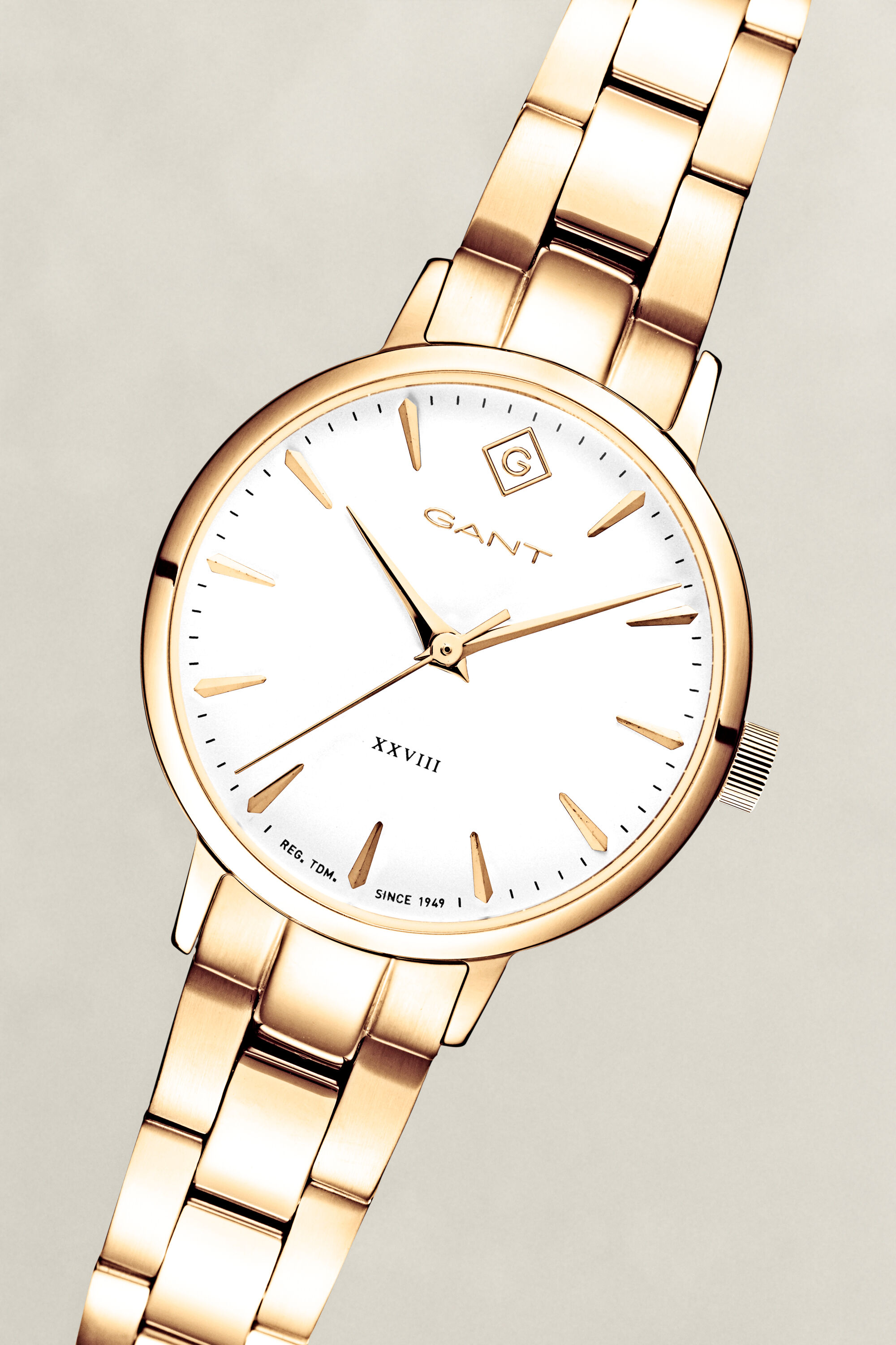 Park Avenue 28 ‑rannekello