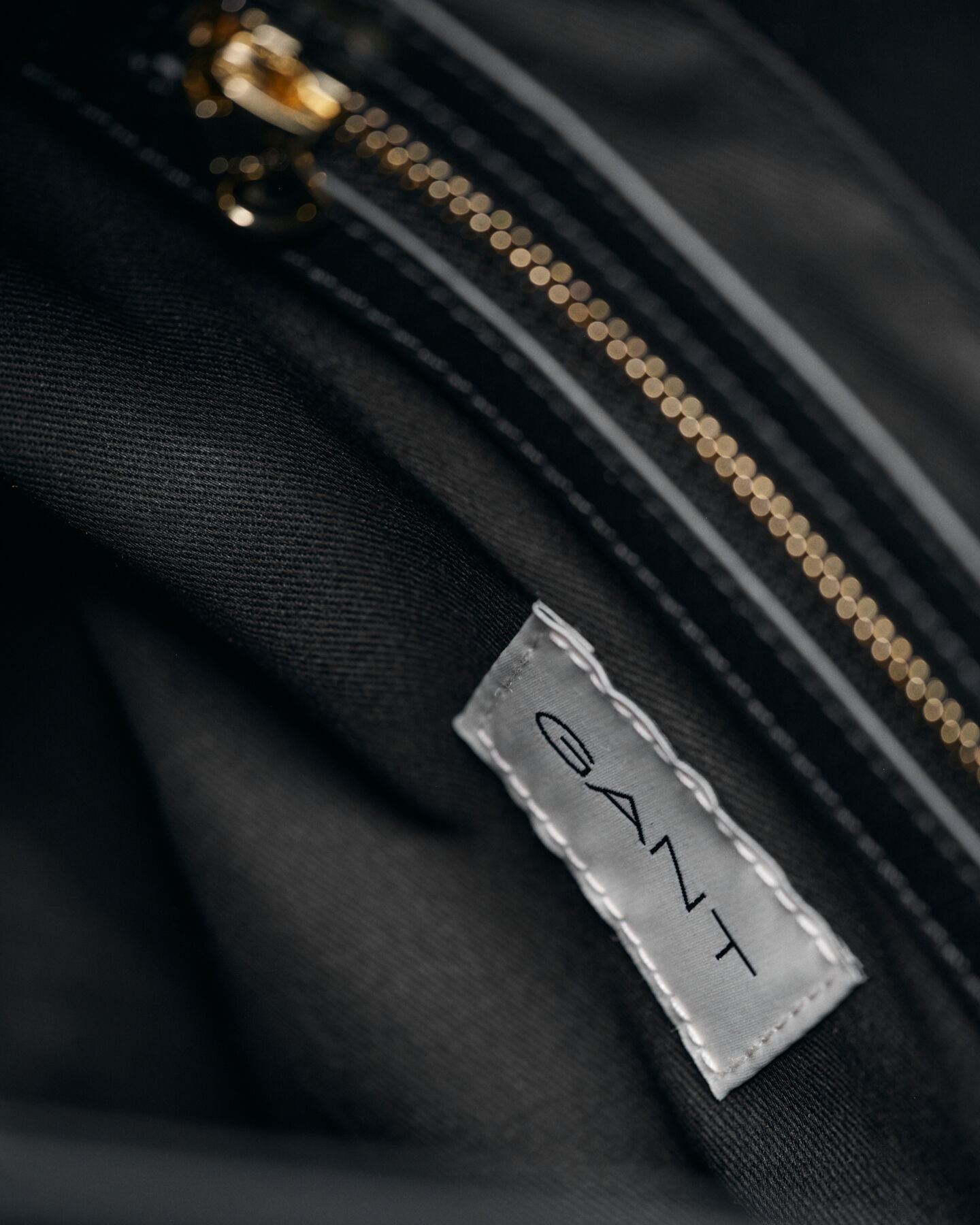 Mokkanahkainen ämpärilaukku