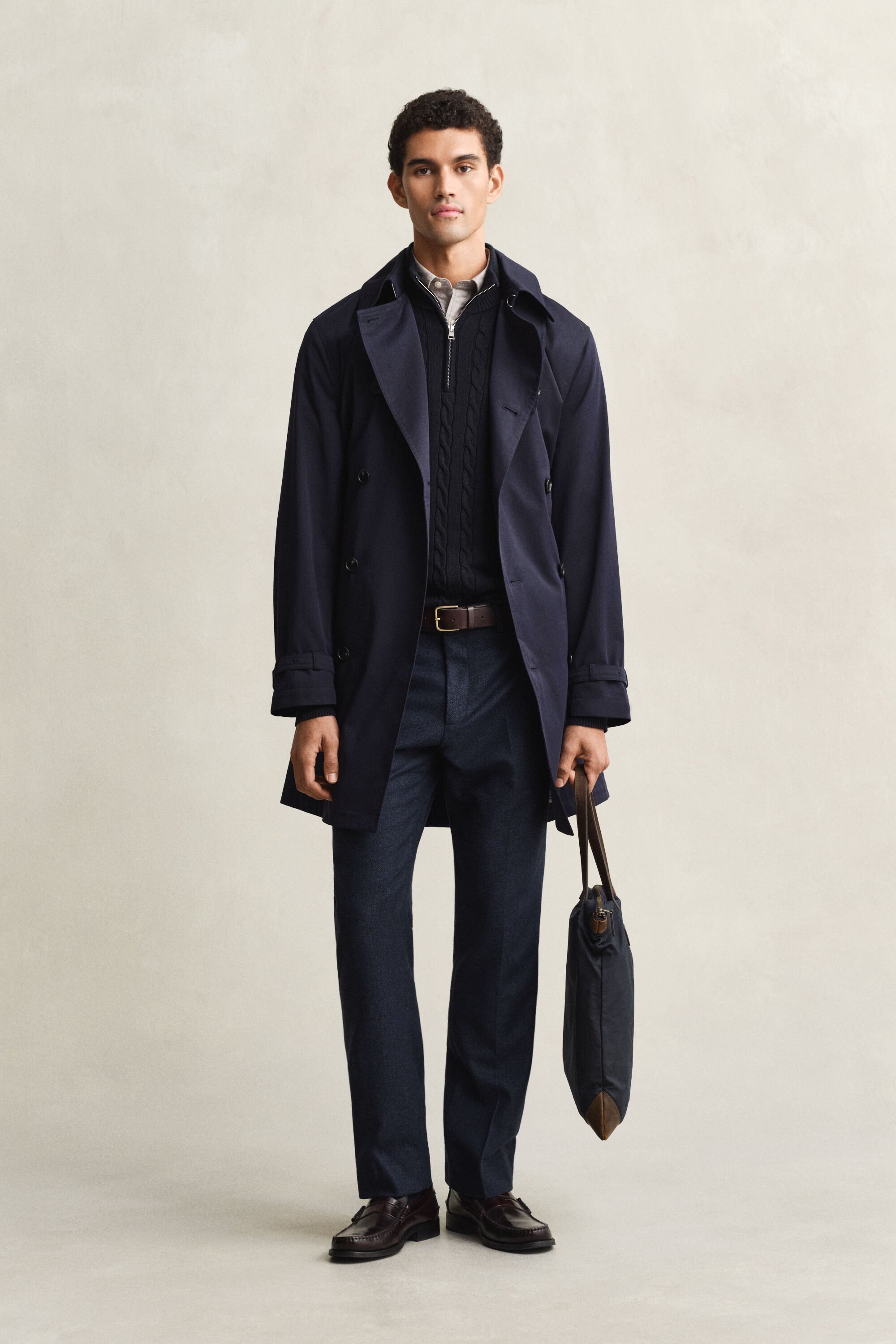 Puuvillasekoitteinen trenssitakki