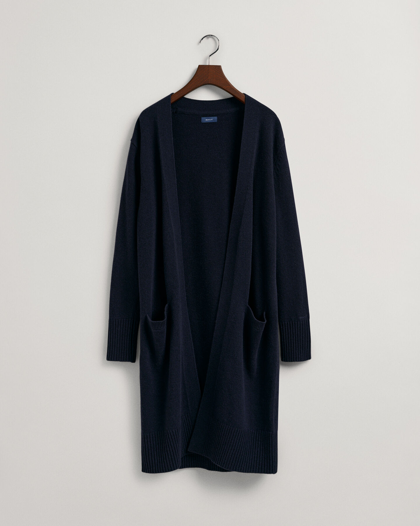 Pitk&auml; villaneuletakki