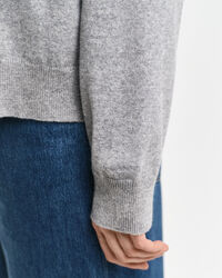 Neuletakki erittäin hienoa lampaanvillaa