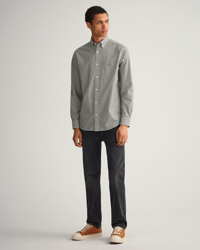 Regular&nbsp;fit ‑mitoitettu raidallinen paita broadcloth-kankaasta