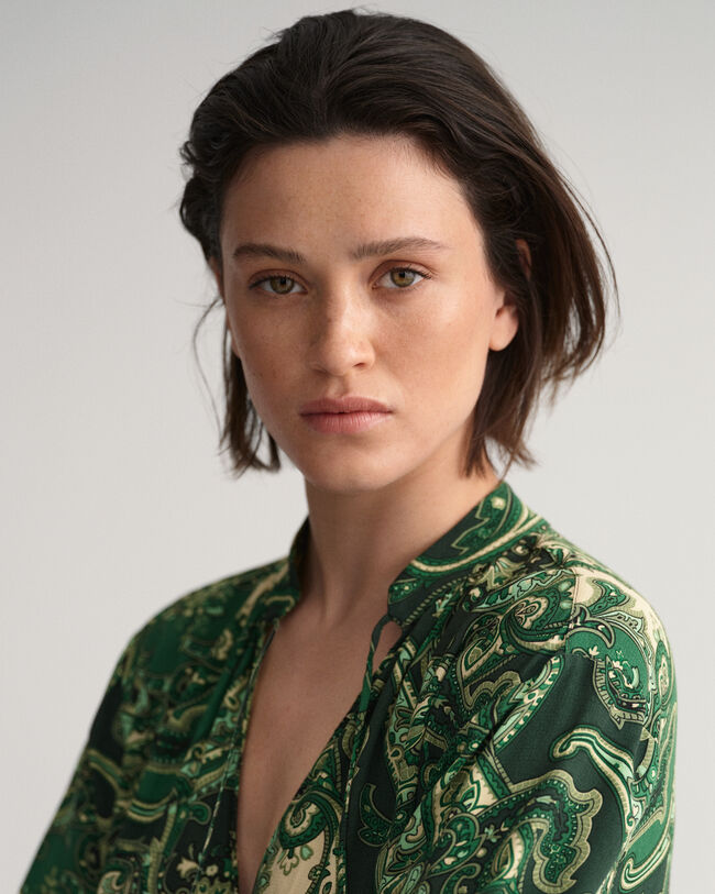 Paisley-pystykaulusmekko