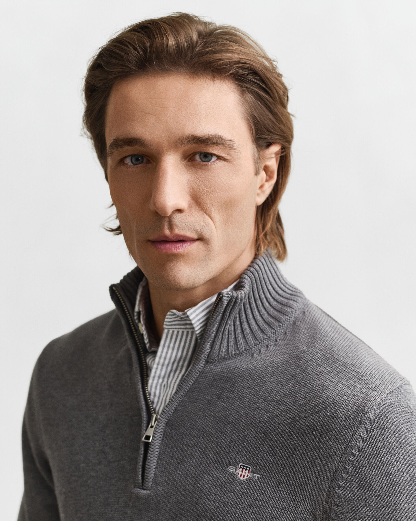 Casual-puuvillaneulepusero puolivetoketjulla