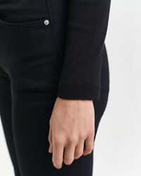 Pitk&auml;hihainen joustinneulepoolo