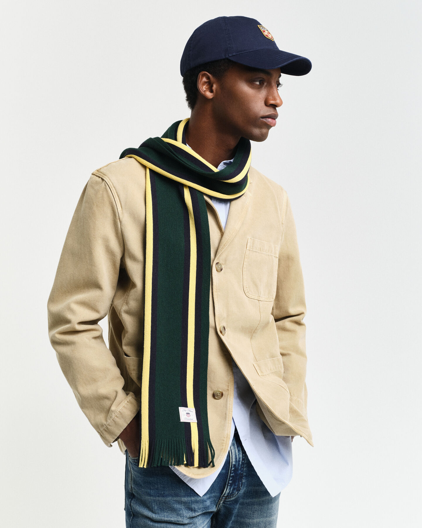 Raidallinen neulottu villasekoitehuivi