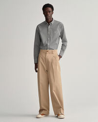 Regular&nbsp;fit ‑mitoitettu gingham-ruutuinen paita broadcloth-kankaasta