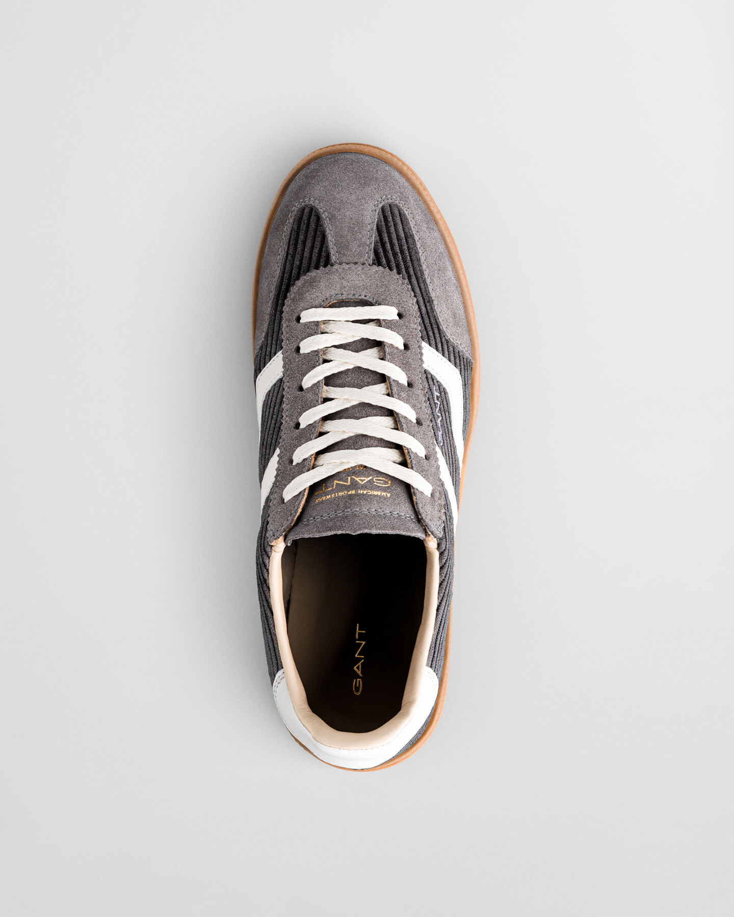 Cuzima-vakosamettitennarit