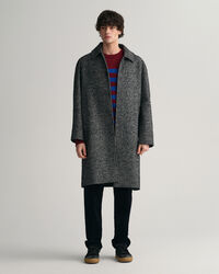 Breton Striped -neulepusero, jossa pyöreä pääntie