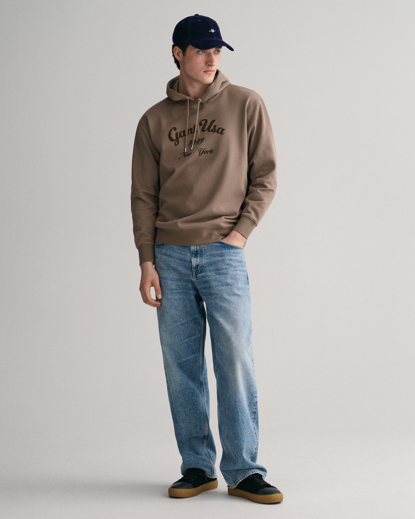 Script Graphic ‑huppari