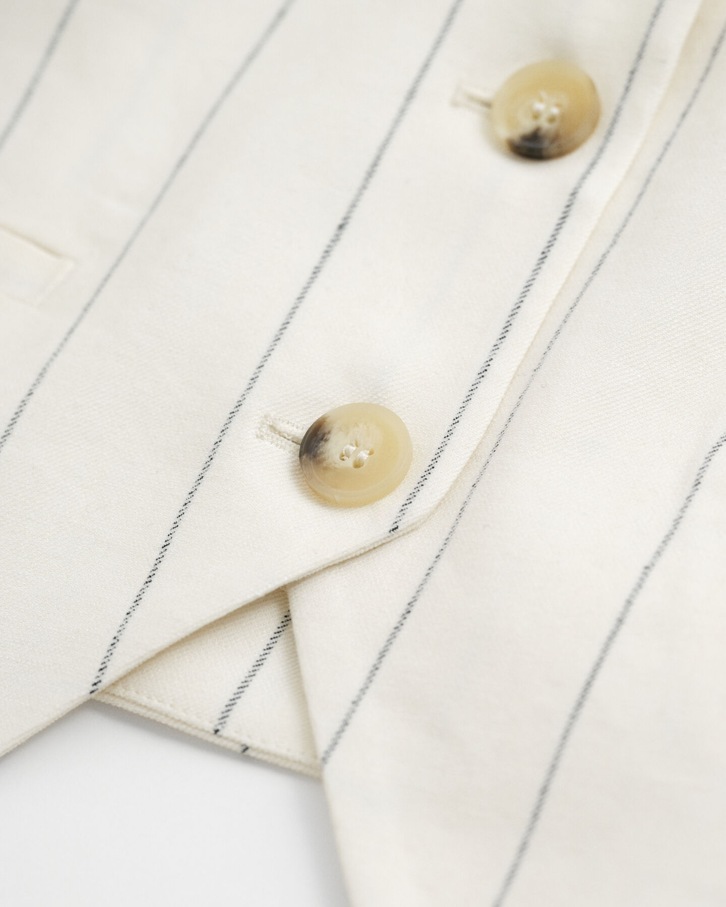 Liituraitaliivi pellavaa