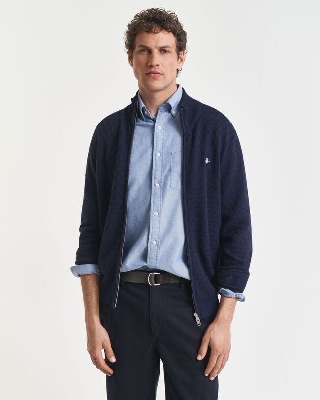 Kohopintainen vetoketjuneule