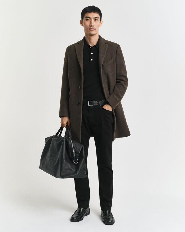 Regular fit ‑mitoitetut Stay Black ‑farkut