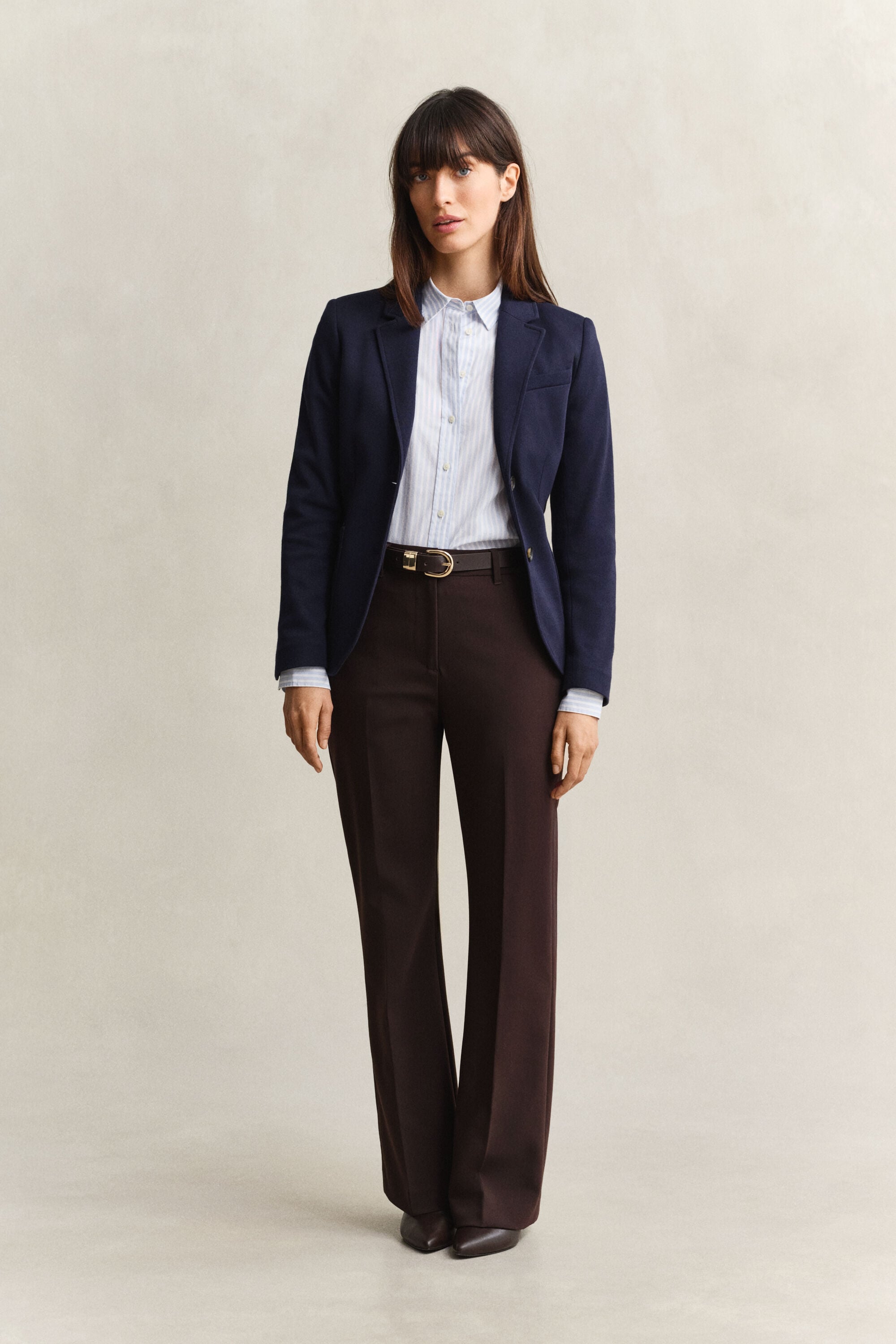 Regular fit ‑mitoitettu klassinen popliiniraitapaita