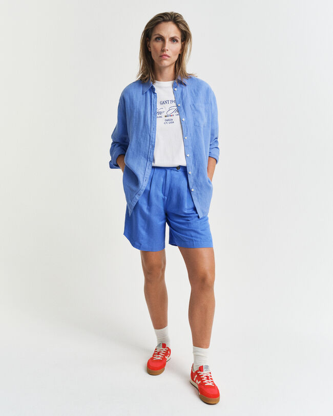 Hyvin istuvat pellavashortsit