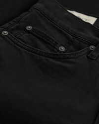 Slim fit ‑mitoitetut Desert-farkut