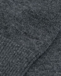 Karitsanvillainen pooloneulepusero