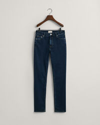 Slim fit ‑mitoitetut erittäin joustavat farkut